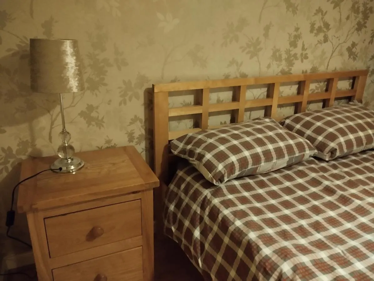 Apartment Lovely 2 Bed Main Door Flat With Free Parking Edinburgh United Kingdom