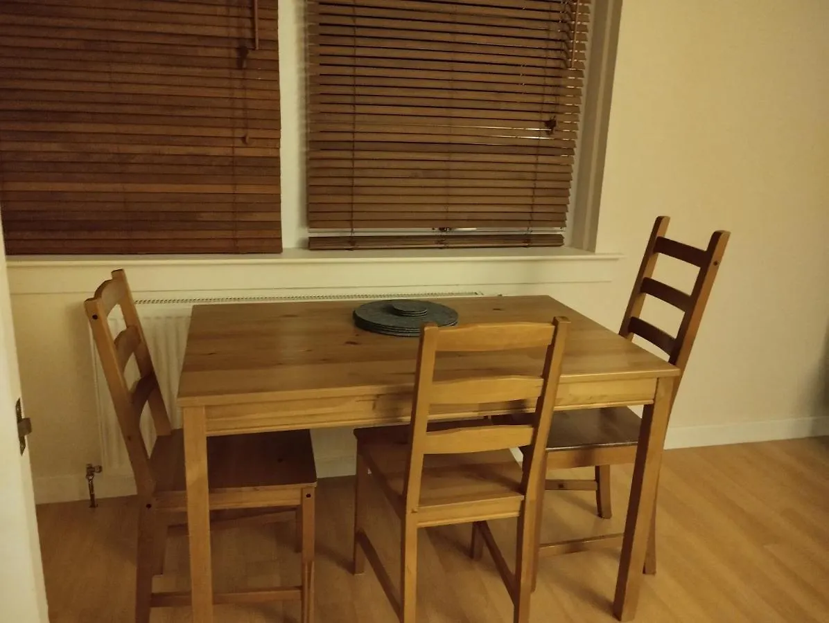 Apartment Lovely 2 Bed Main Door Flat With Free Parking Edinburgh